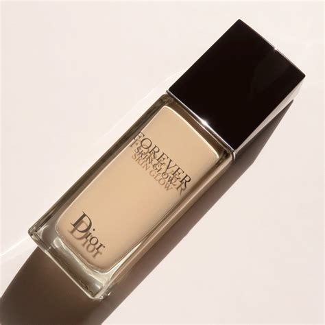 dior forever fluid skin glow foundation|Dior Forever Skin glow boots.